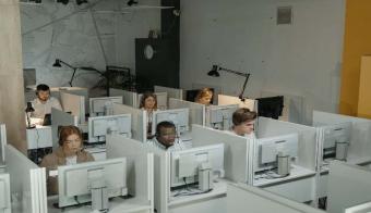 Call centers respond quicker and better in 2021 as demand surges-CIO&Leader